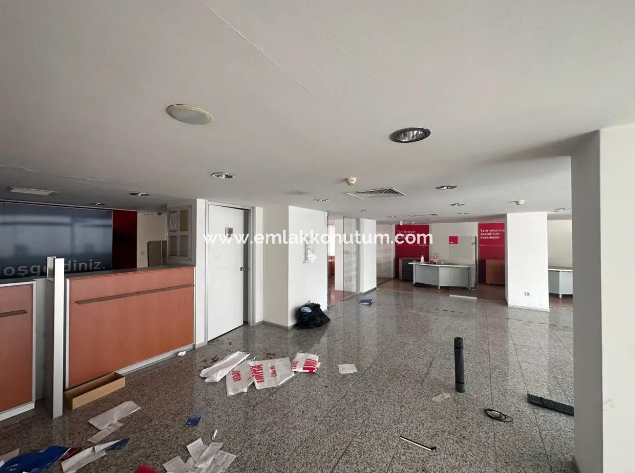 Ortacada Center 460M2 Duplex Shop Zu Vermieten