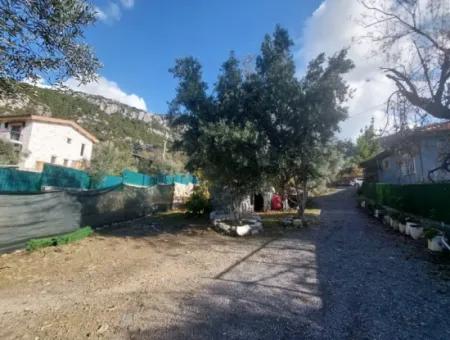 Tiny House Mit Schwimmbad In Der Natur Und Dorfhaus Zum Notverkauf Auf 1 388 M2 Land In Göcek