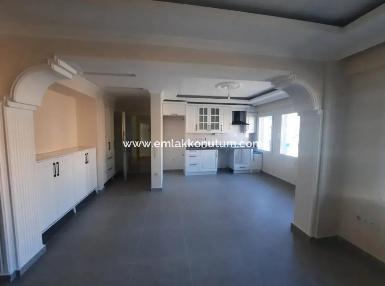 Unfurnished 2 1 Apartment For Rent In The Center Of Dalyan, Mugla