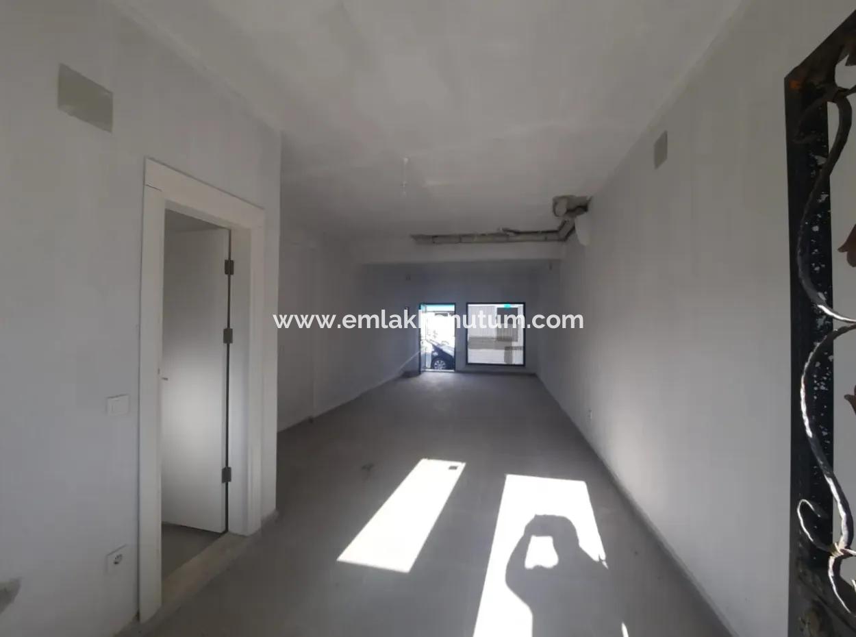 50 M2 Shop For Rent On The Main Street In Dalyanda, Mugla