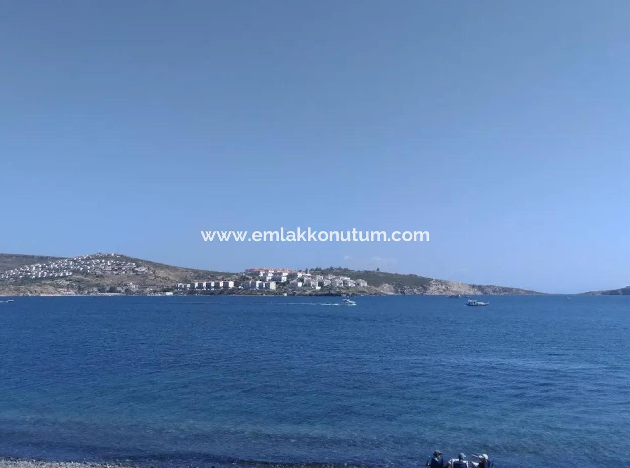 300 M2 Detached 135 M2 Land With Construction Rights For Sale In Izmir Dikili İsmetpaşa