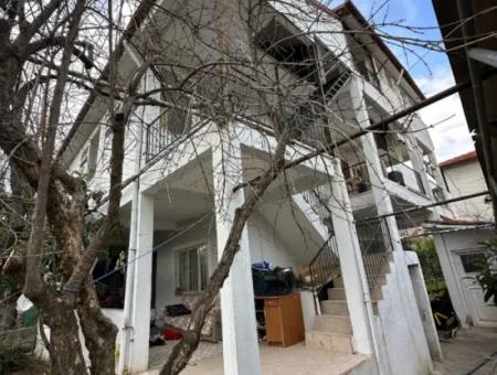 Ortaca Cumhuriyet Mah. 3-Storey House Complete For Sale In 357 M2 Plot