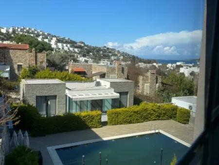 Mugla Bodrum Gundogan Sea View 4 1 Zero Duplex For Sale