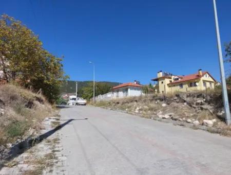 500M2 Land In The Center Of Çameli In Return For A Ready-Made Floor With A Construction License