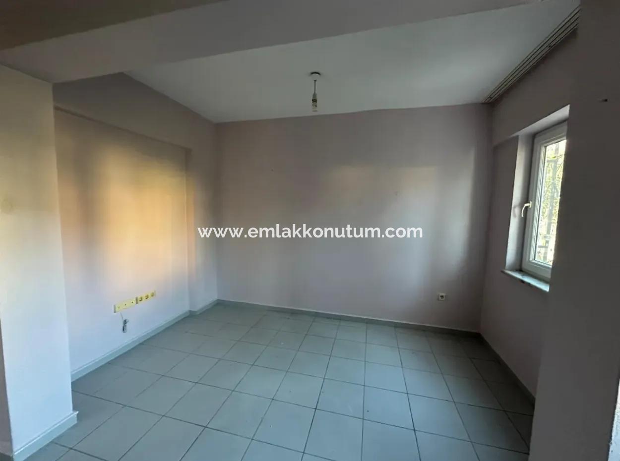 Muğla Ortaca Bahçelievlerde 1+1, 65 M2 Daire Kiralık