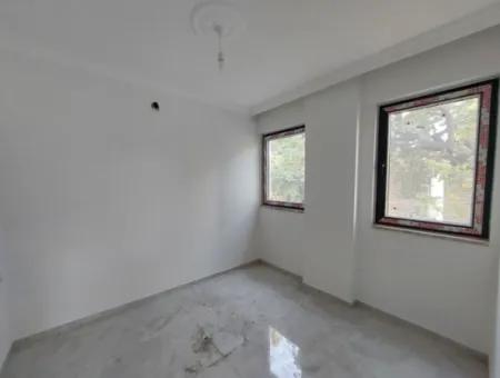 Muğla Ortaca Merkezde 90 M2, 2+1 Giriş Kat Sıfır Daire Kiralık