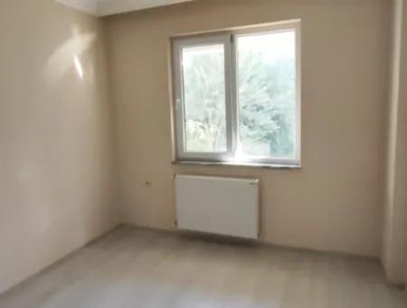 Ortaca Cumhuriyet Mahallesinde 3+1 Zemin Kat Daire Kiralık