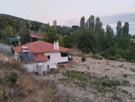 Çameli Belevinde 1 700 M2 Arazide 2+1 Müstakil Kelepir Yeni Ev Satılık.